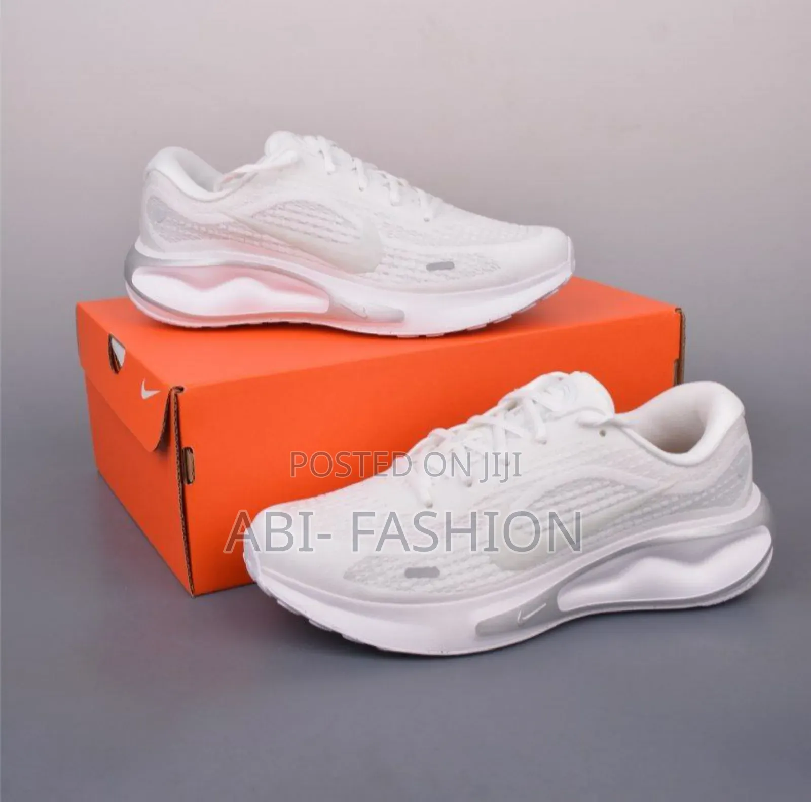Nike Journey Run Shoe White