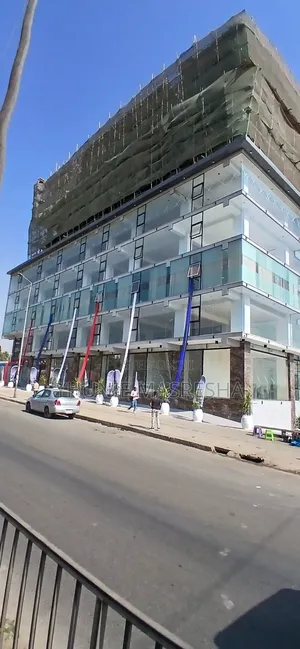 1bdrm Apartment in Real Estate, Kolfe Keranio for sale