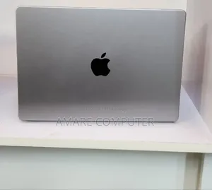 New Laptop Apple MacBook Pro M1 16GB Apple M1 Pro SSD 512GB