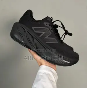 New Balance Foam Black New