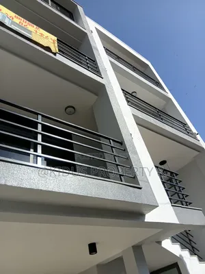 8bdrm House in Mekaele Africa, Nifas Silk-Lafto for rent