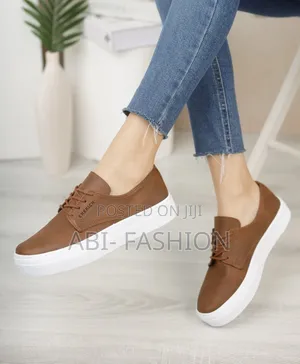 Flat Mens Casual Chekich