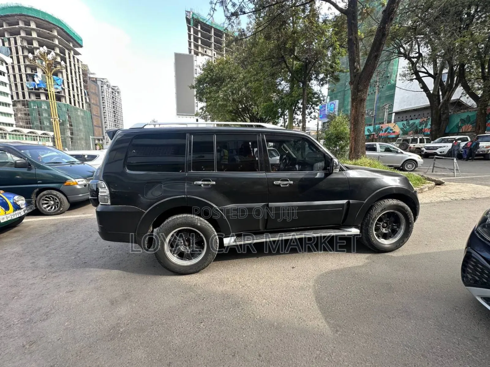 Mitsubishi Pajero 2009 Black