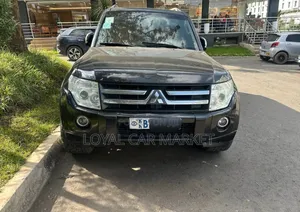 Mitsubishi Pajero 2009 Black