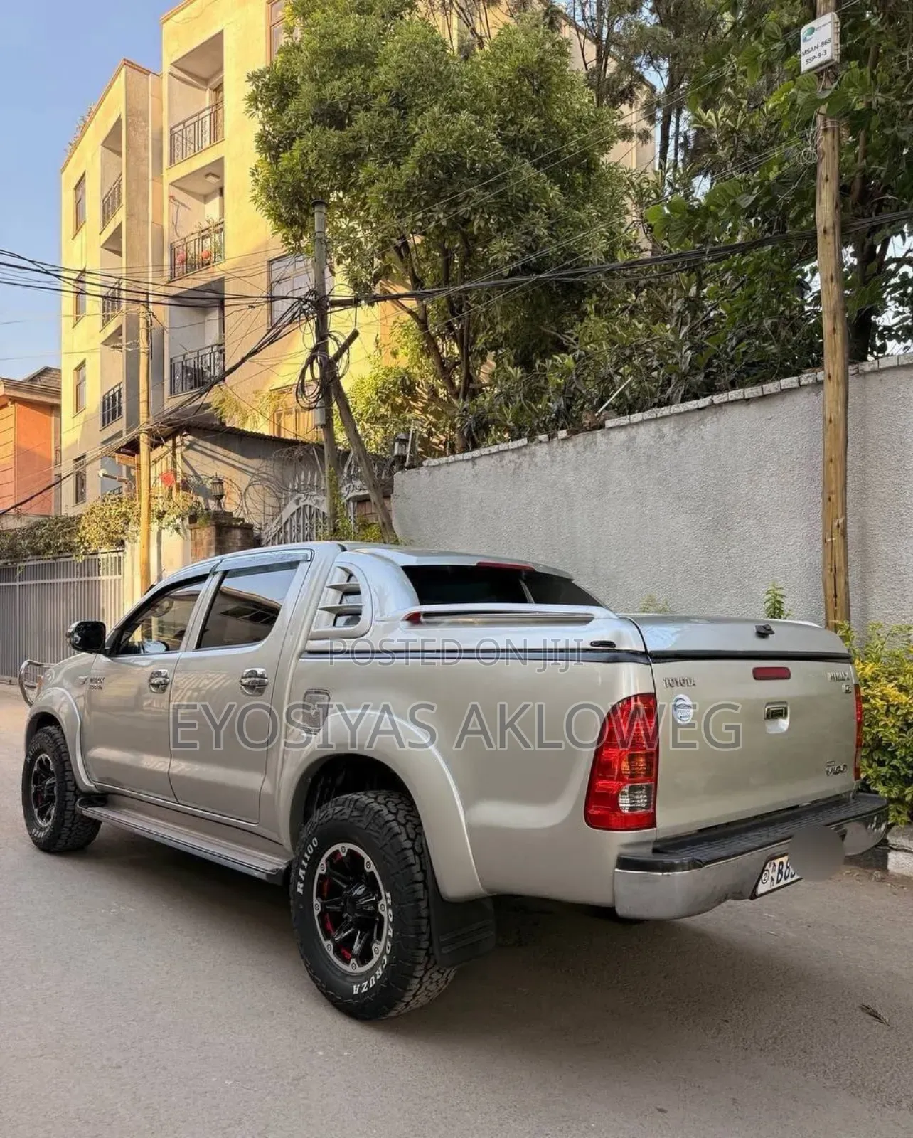 Toyota Hilux 2010 Silver