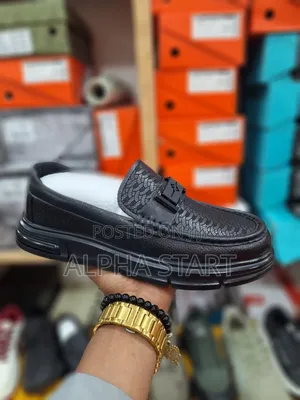 New Arrival Casual Flat Shoes Stock Product