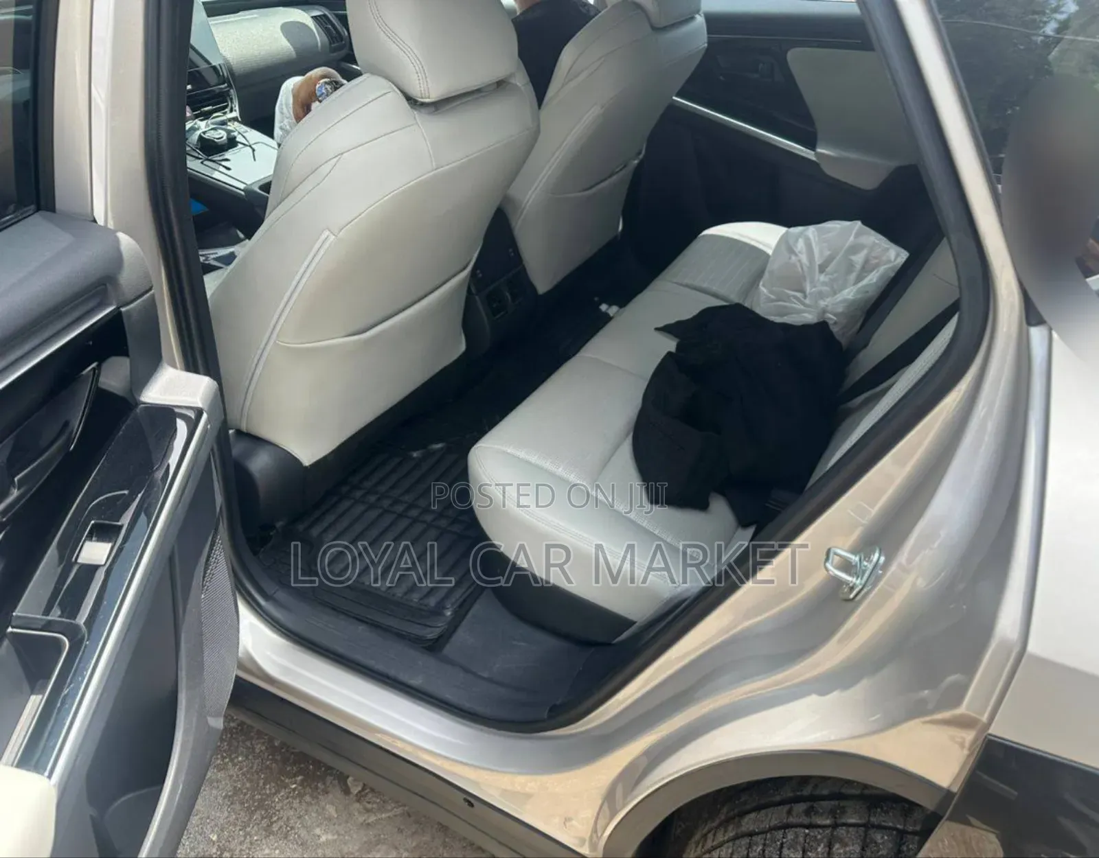 Toyota bZ4X 2023 Gray