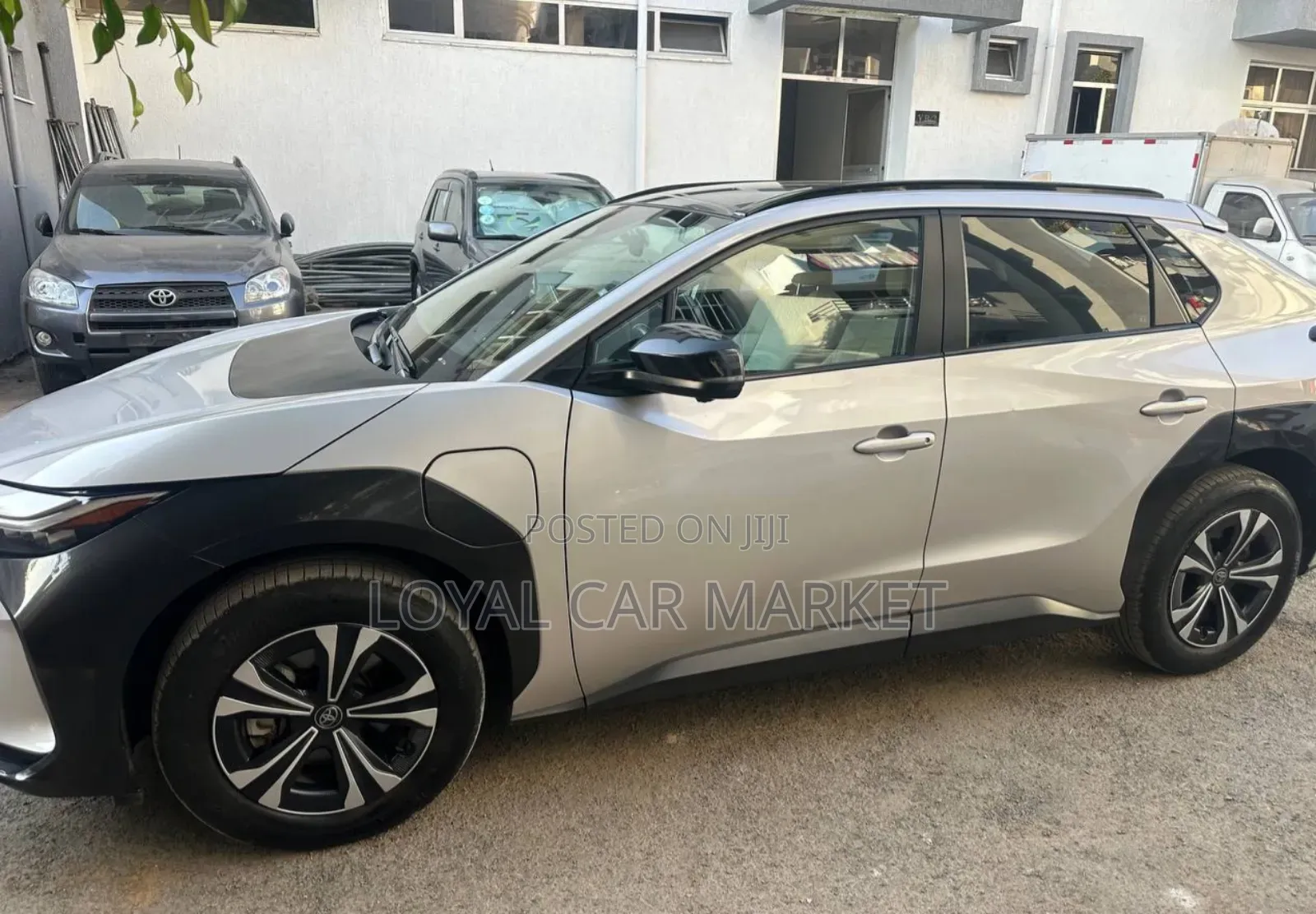 Toyota bZ4X 2023 Gray