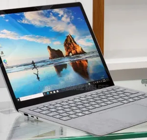 New Laptop Microsoft Surface 16GB Intel Core I7 SSD 256GB