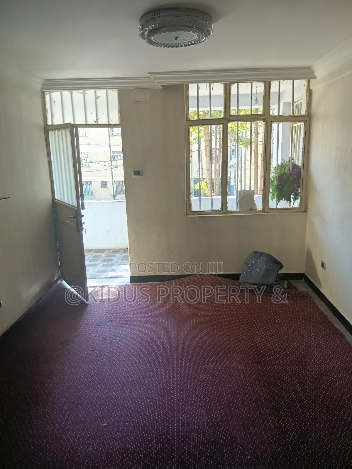 3bdrm Condo in Jemo 1, Nifas Silk-Lafto for rent