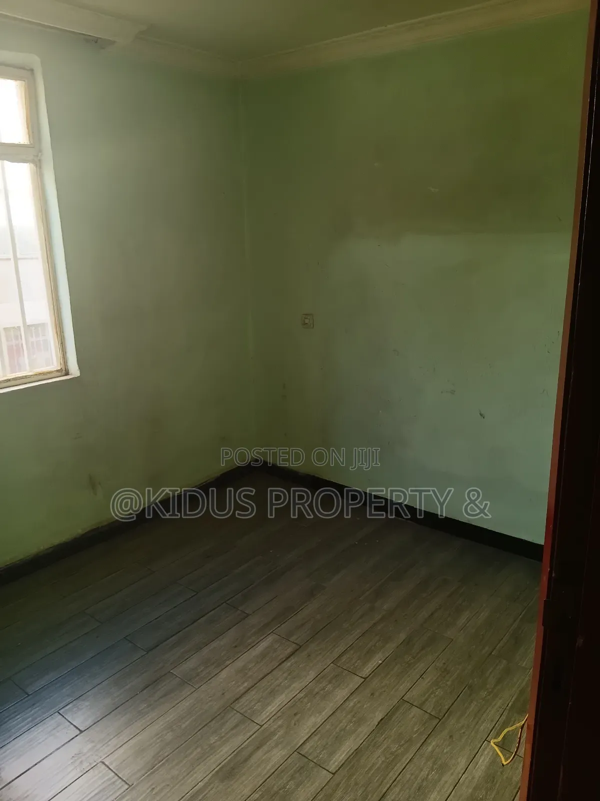 3bdrm Condo in Jemo 1, Nifas Silk-Lafto for rent