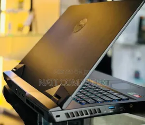 New Laptop MSI MSI Sword 17 16GB AMD Ryzen 9 SSD 1T