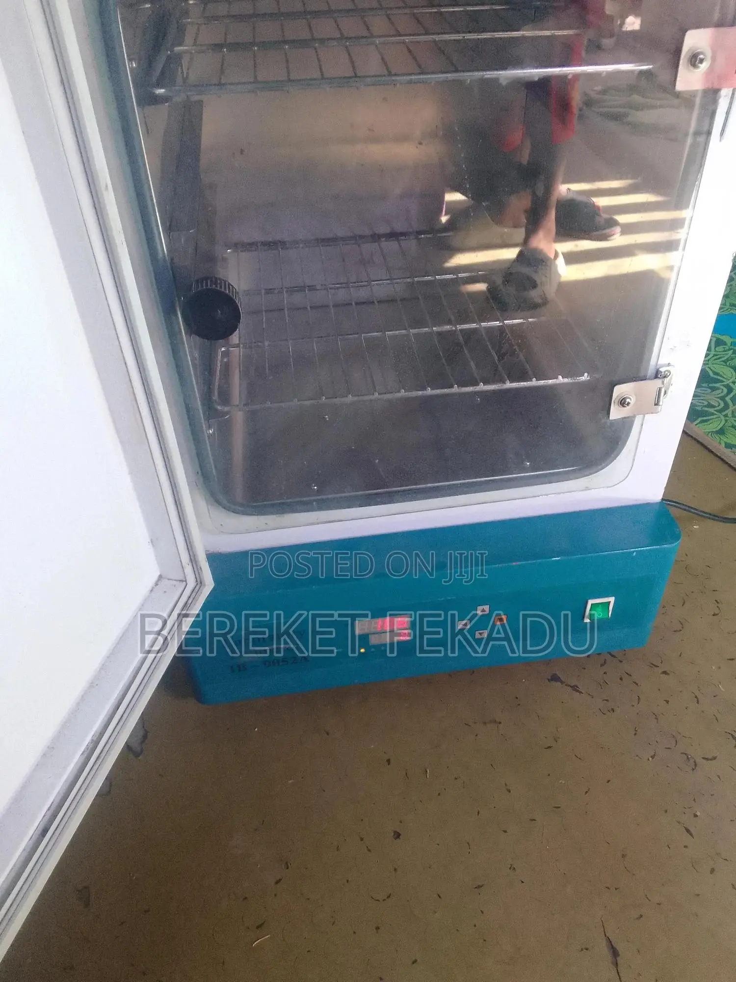 Laboratory Incubator Ib-9052a - Brand Ne