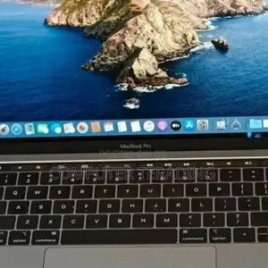 New Laptop Apple MacBook Pro 2019 16GB Intel Core i7 SSD 1T