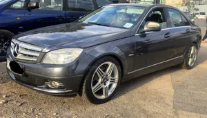 Mercedes-Benz C180 2010 Black