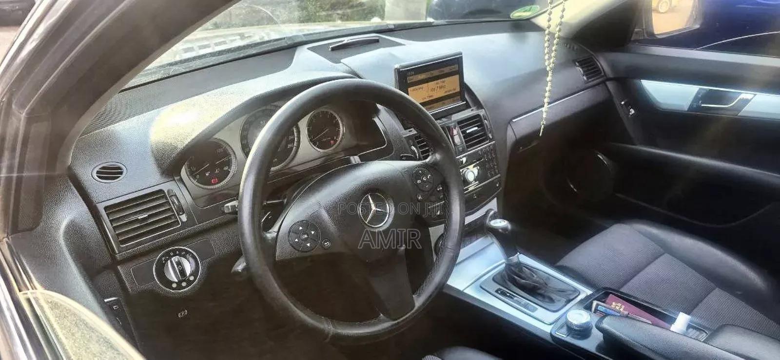 Mercedes-Benz C180 2010 Black