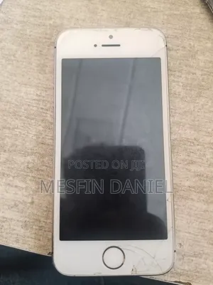 Apple iPhone 5 16 GB Black