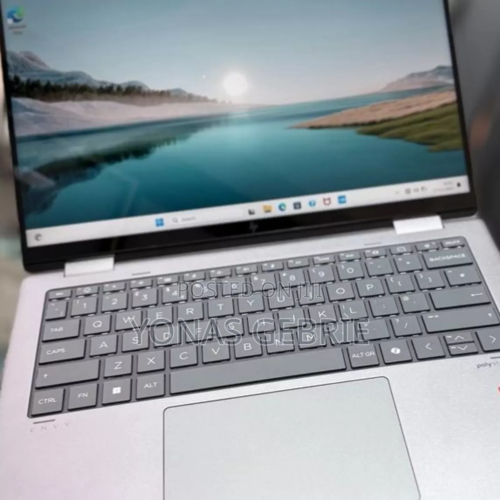 New Laptop HP Envy X360 16GB AMD Ryzen 5 SSD 512GB