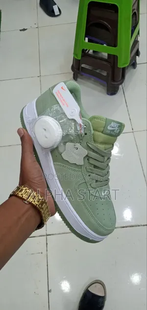 Nike Air Green High Master Quality Smooth Sneakers