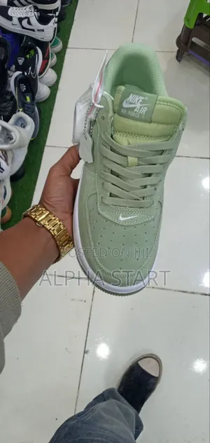 Nike Air Green High Master Quality Smooth Sneakers