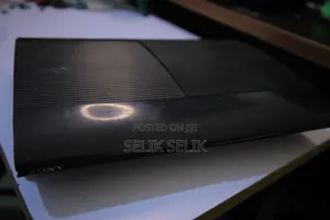 Ps3 Slim ፒኤስ3 ስሊም