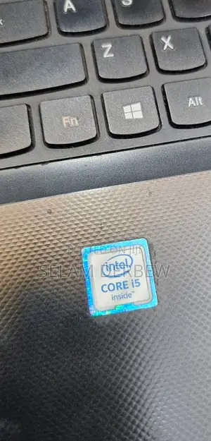 Laptop Lenovo IdeaPad 1 8GB Intel Core I5 HDD 1T
