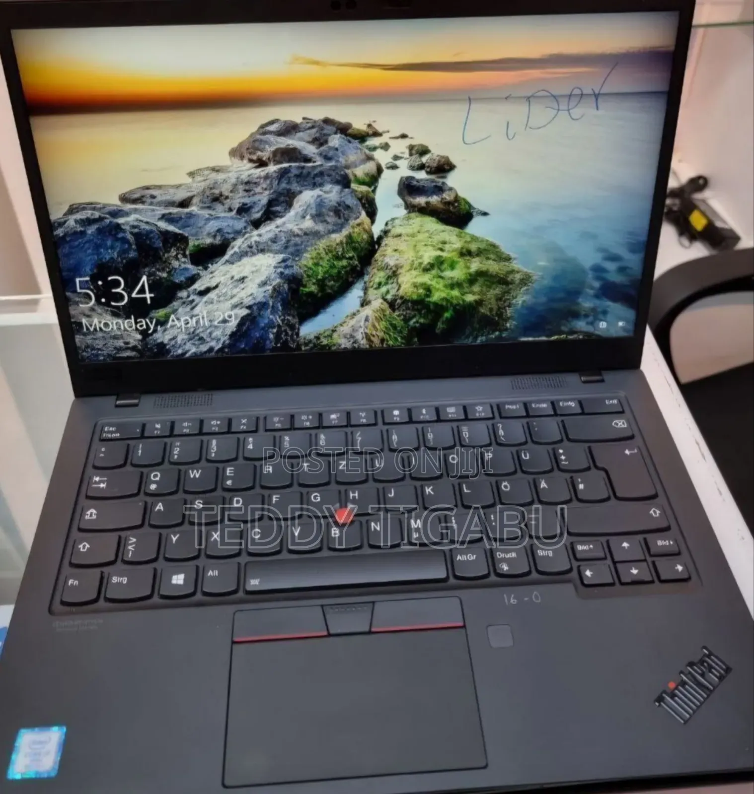 New Laptop Lenovo ThinkPad X1 Carbon 16GB Intel Core I7 SSD 512GB