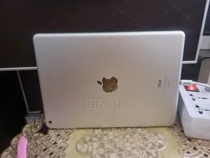 Apple iPad Pro 12.9  (2015) 32 GB White