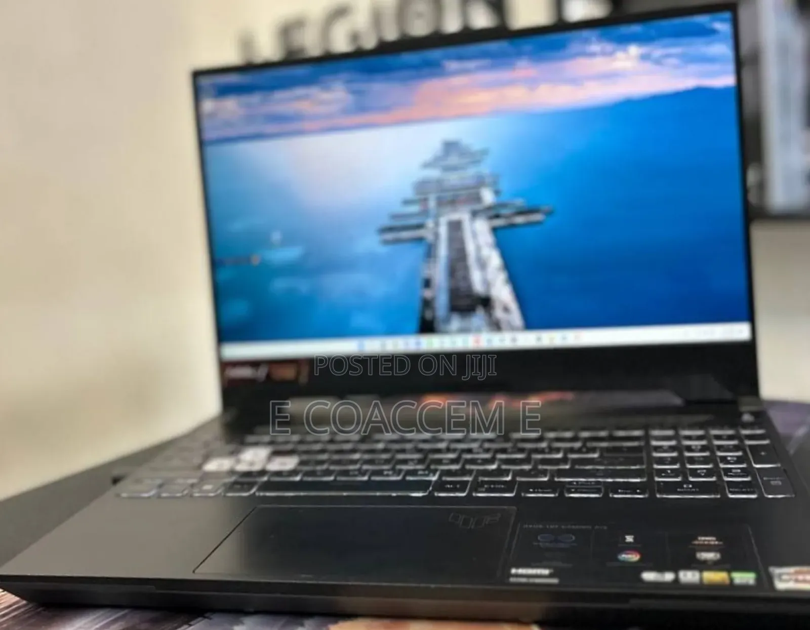 New Laptop Asus 16GB AMD Ryzen 7 SSD 512GB