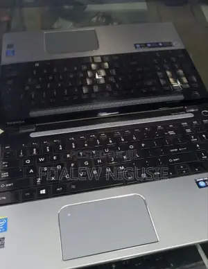 New Laptop Toshiba Satellite C665 8GB Intel Core I7 HDD 1T