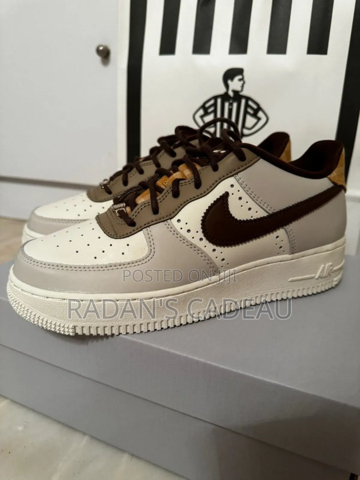 Nike Air Force 1