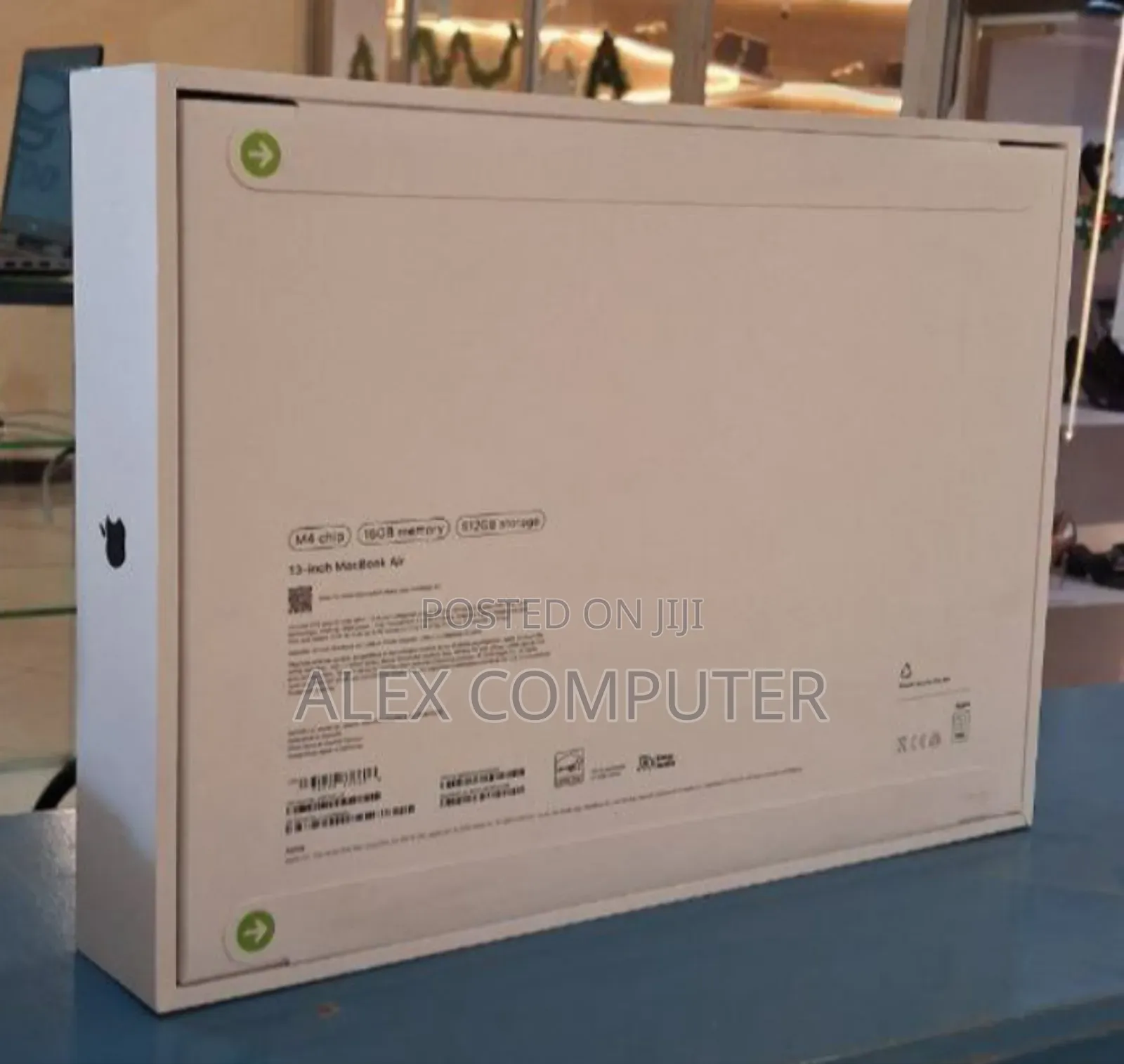 New Laptop Apple MacBook Air 16GB Apple M4 SSD 512GB