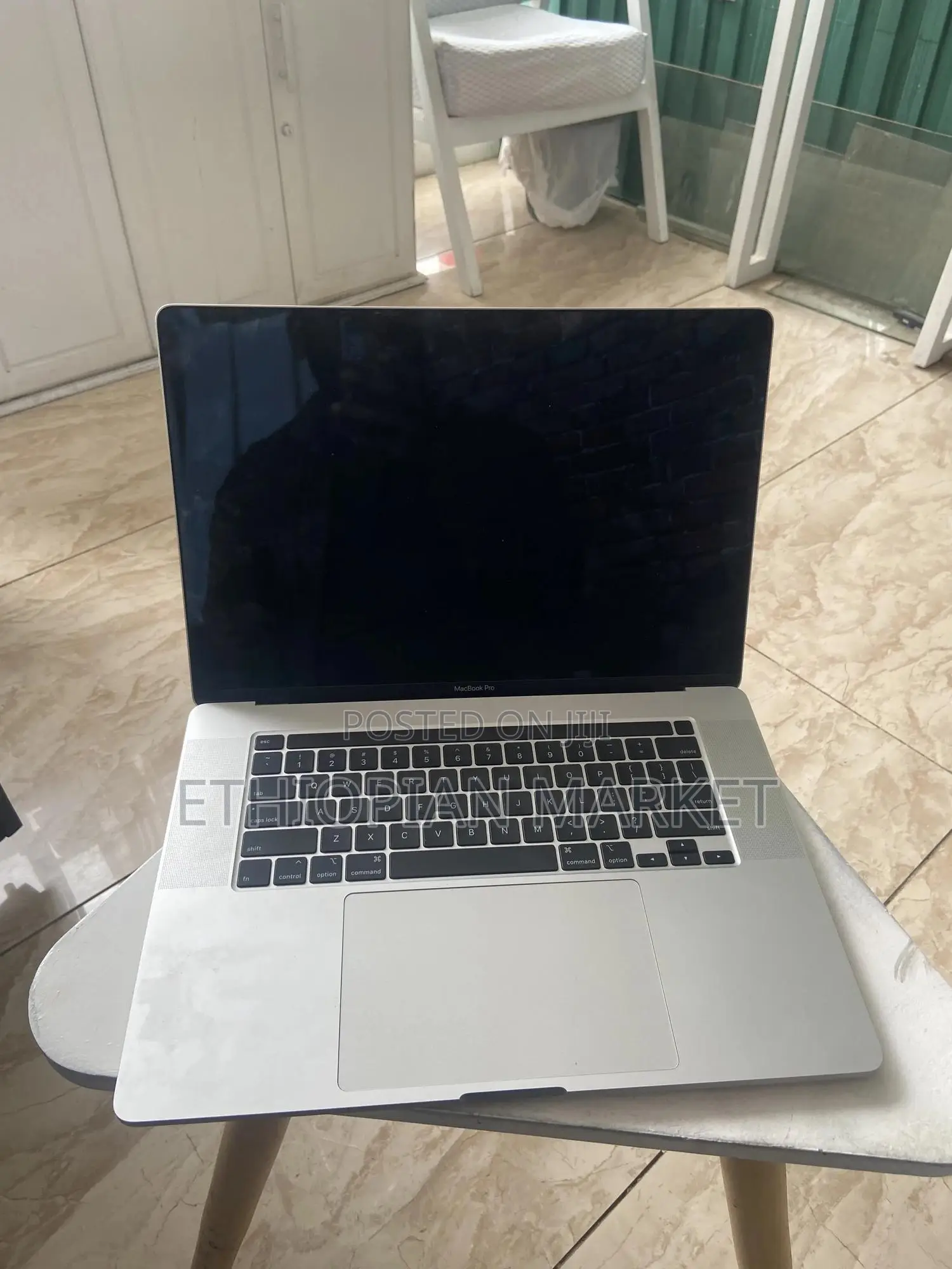Laptop Apple MacBook Pro 2019 16GB Intel Core i7 SSD 512GB