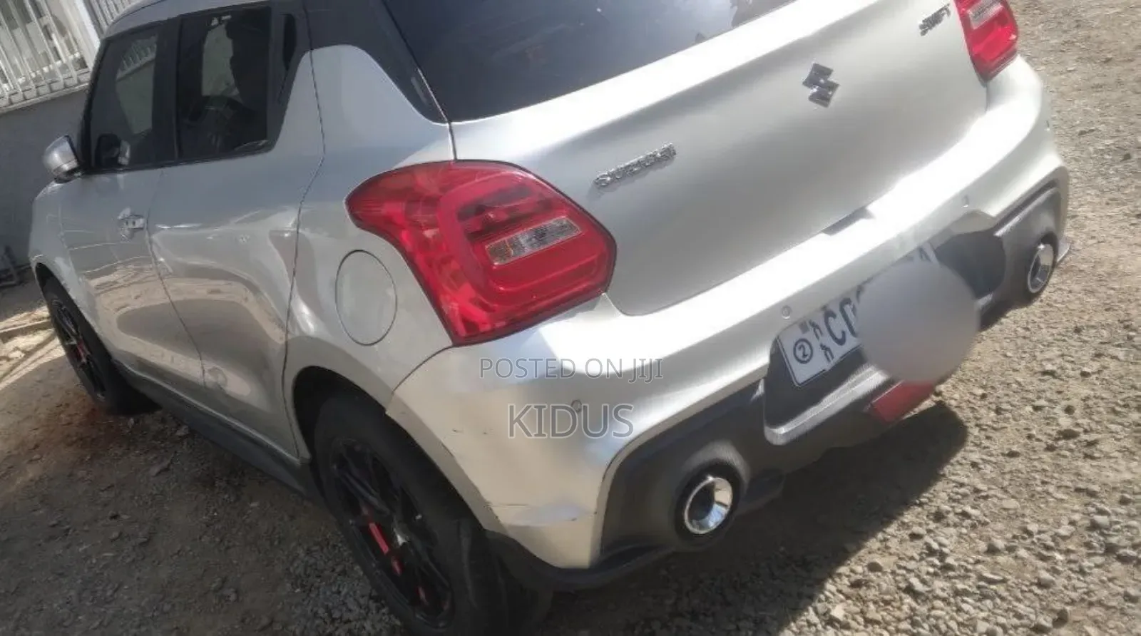 Suzuki Swift 2022 White