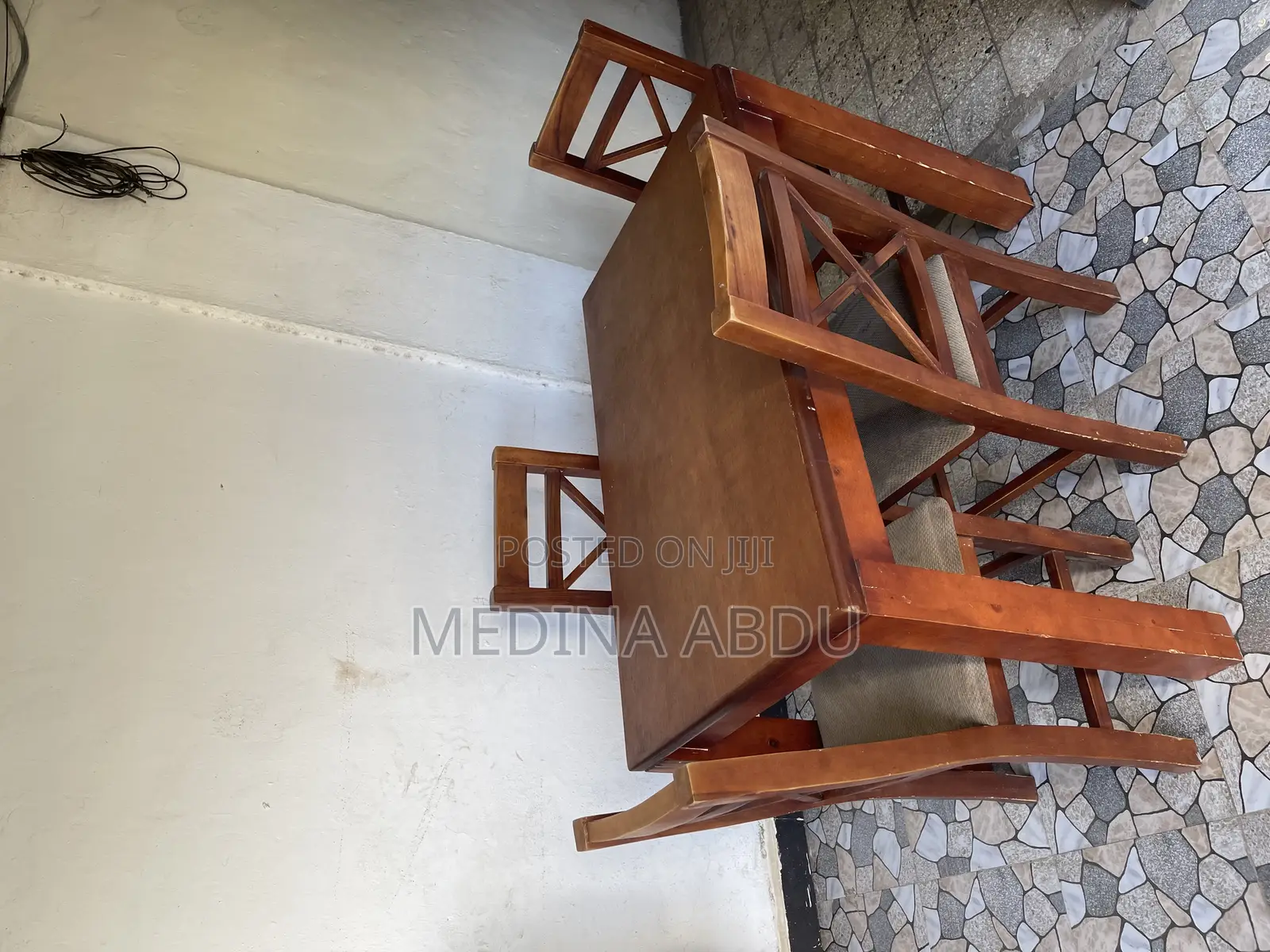 4chair Wooden Tabel