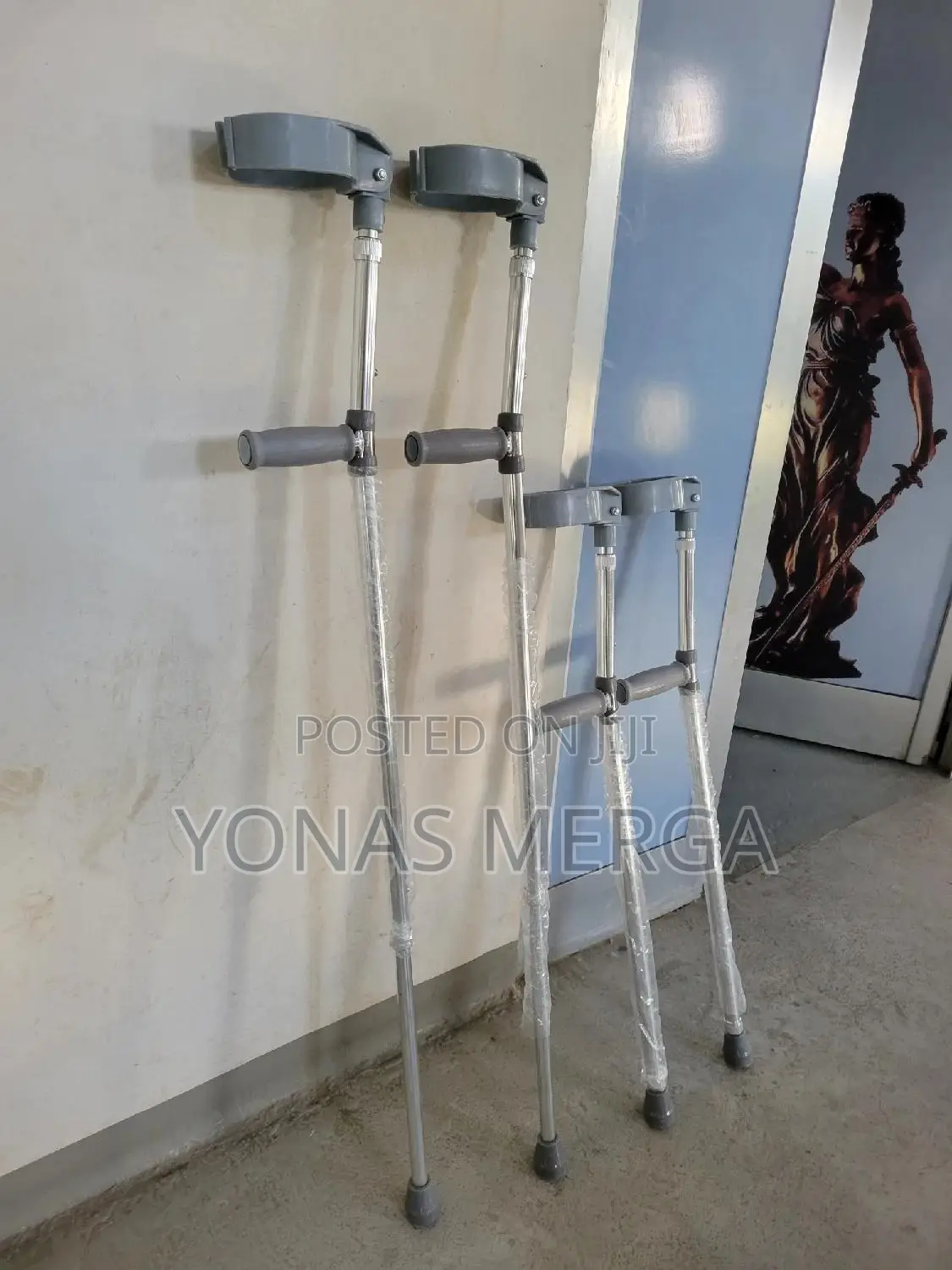 Men/Women/Old People Patient Crutches巉言swivel Closed Cuff Comfortable