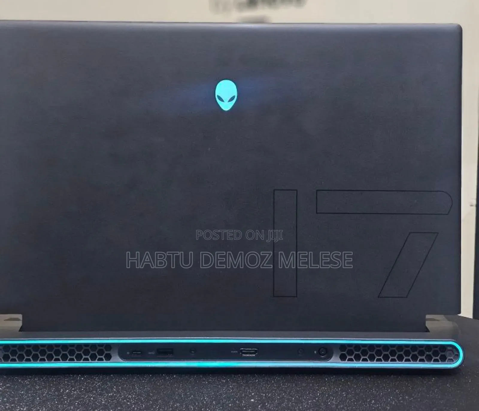 New Laptop Dell Alienware M17X 16GB AMD Ryzen 7 SSD 1T