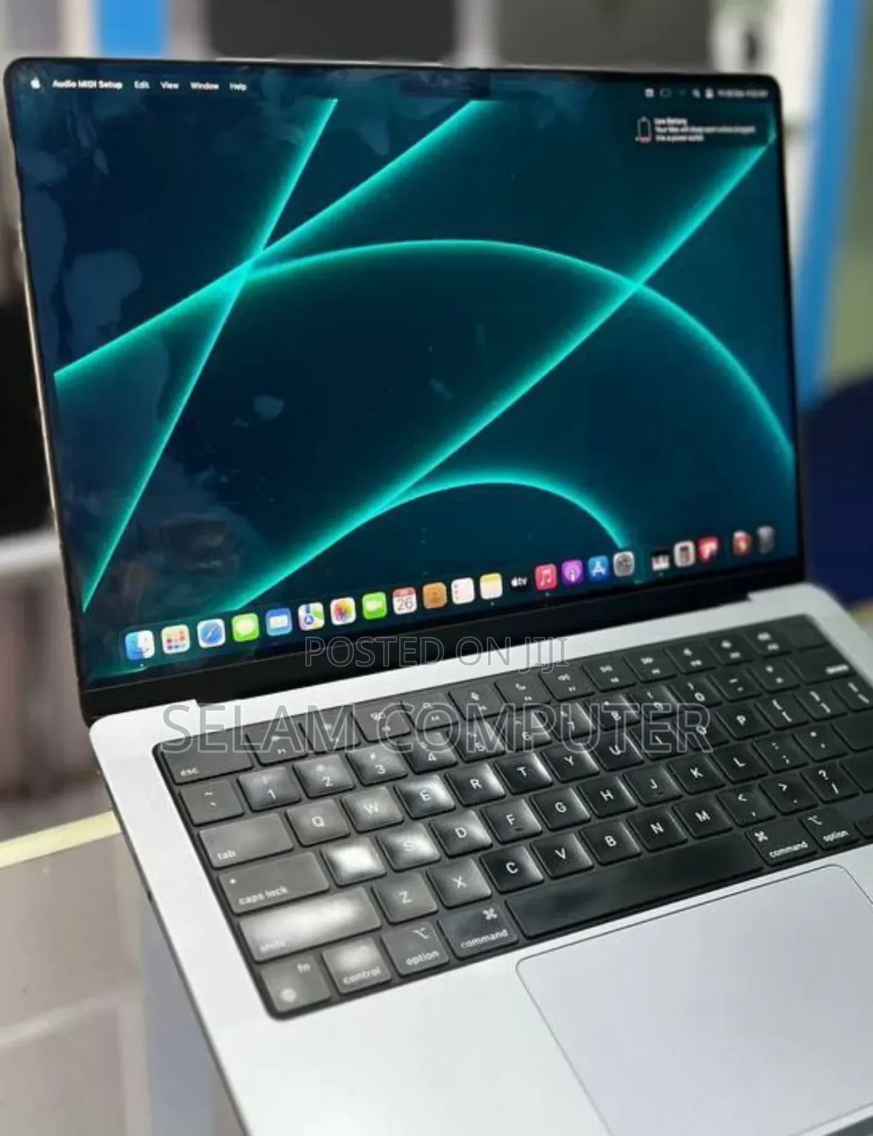 New Laptop Apple MacBook Pro M1 32GB Apple M1 SSD 1T