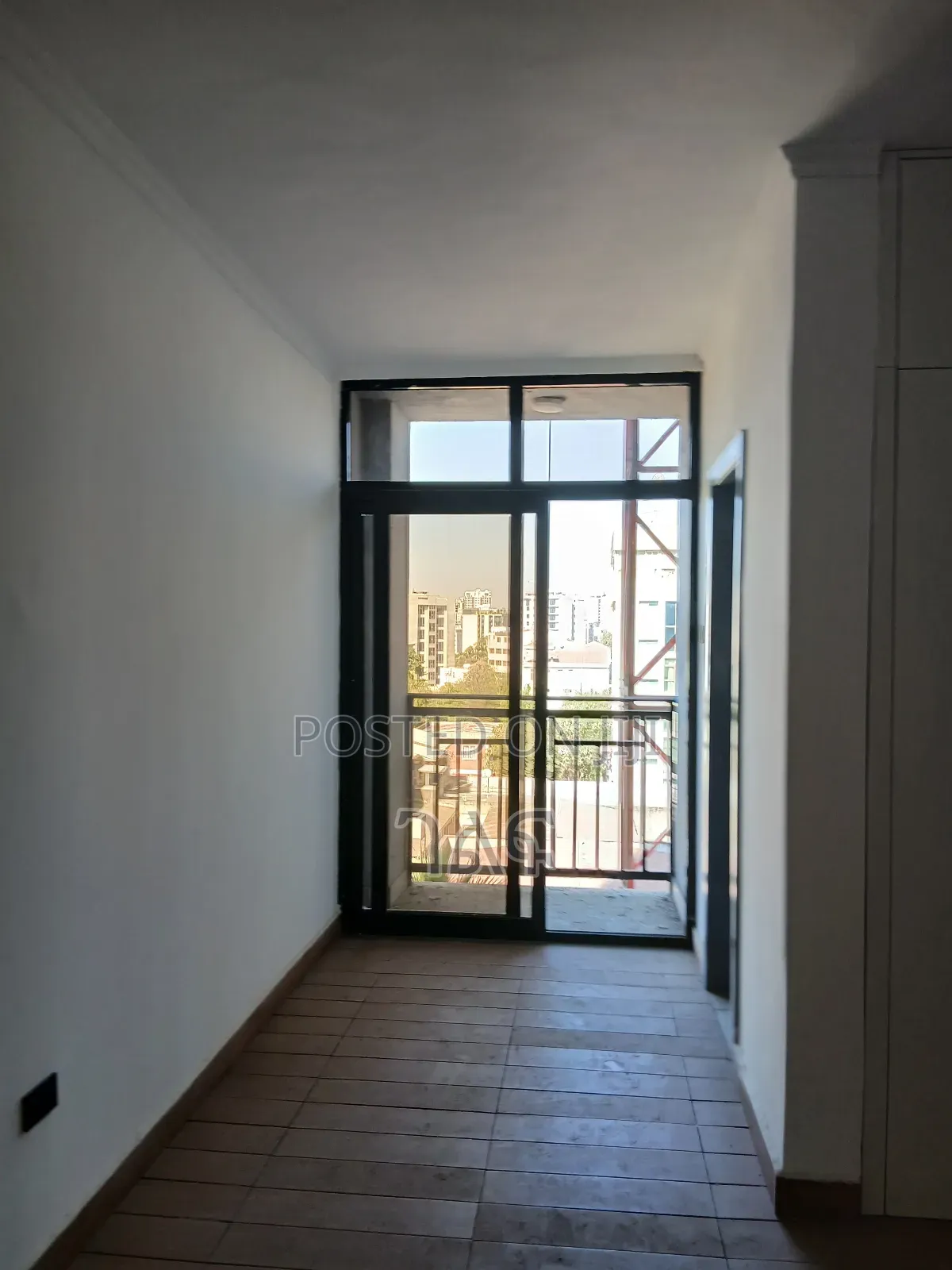 2bdrm Apartment in ቦሌ Dh ገዳ ሞል ጀርባ የሚገኝ, Bole for sale