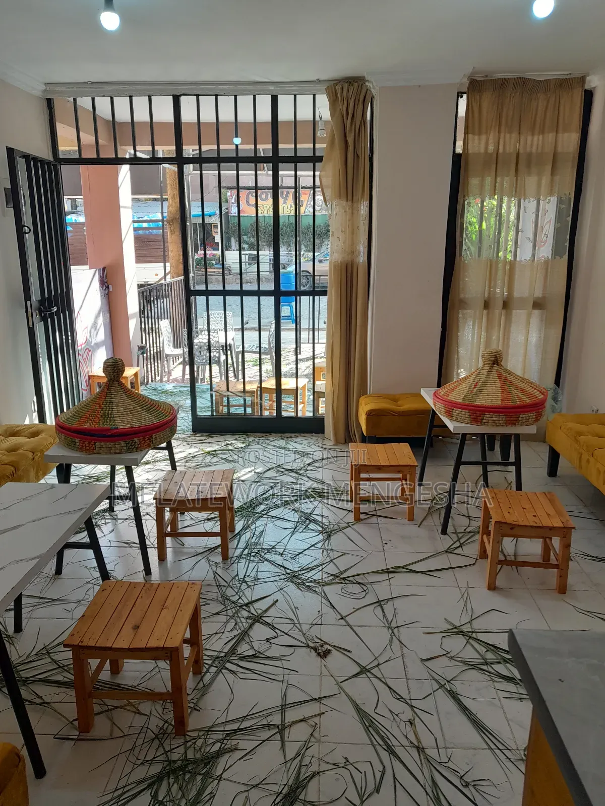 3ወር ብቻ ያገለገሉ የሽሮ ቤት እና የጀበና ቡና እቃዎች