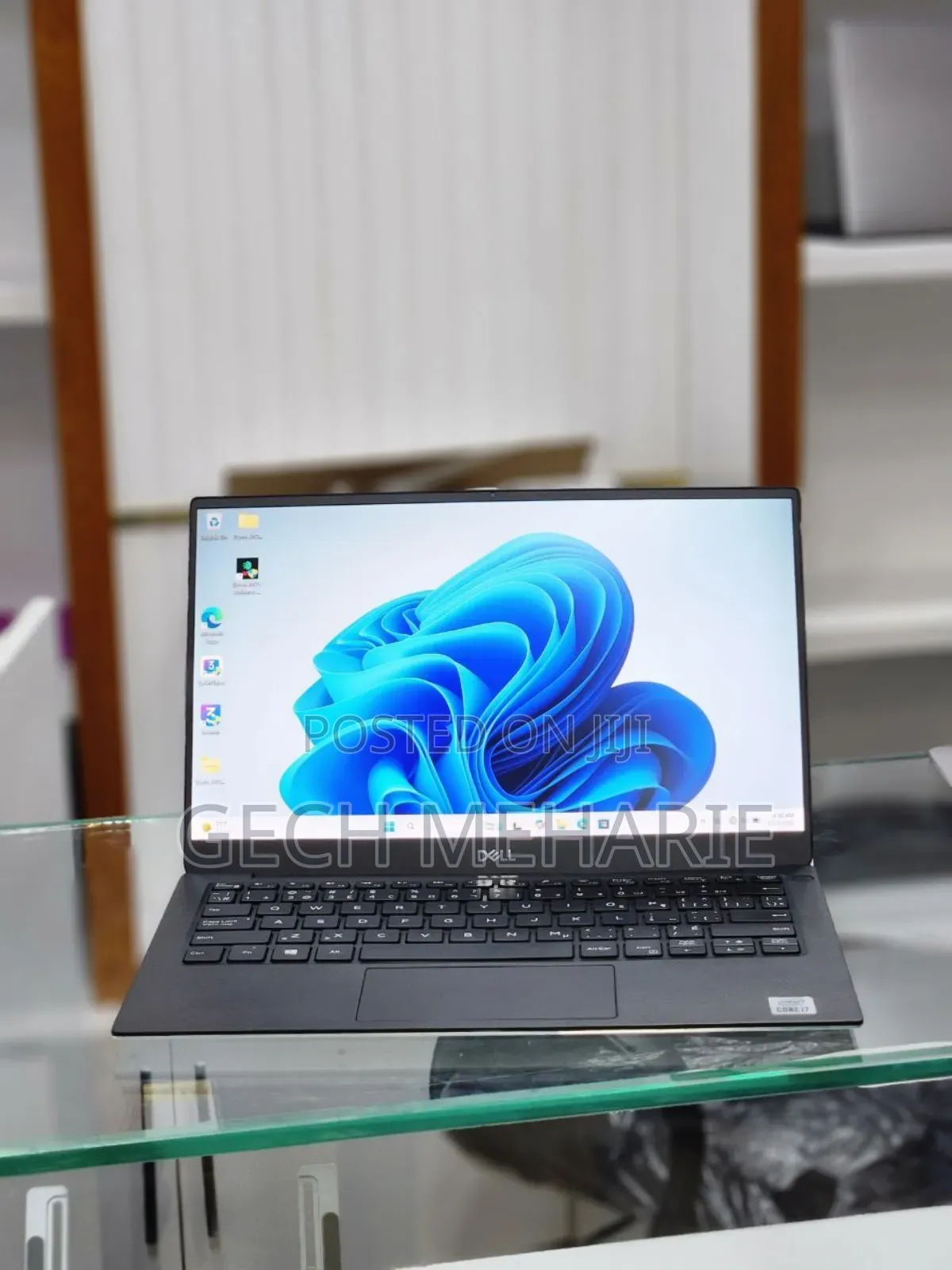 New Laptop Dell XPS 13 8GB Intel Core I7 SSD 512GB