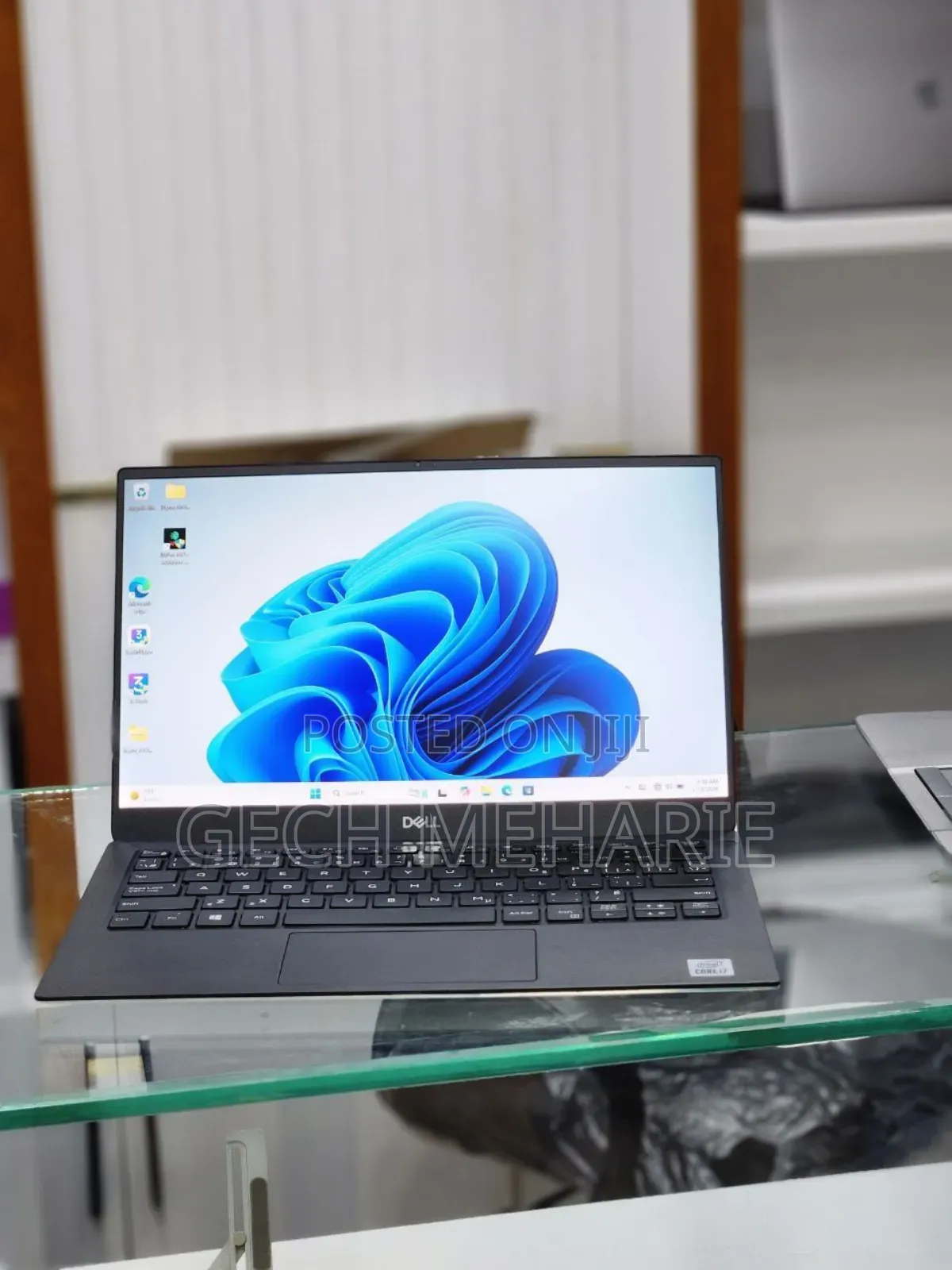 New Laptop Dell XPS 13 8GB Intel Core I7 SSD 512GB