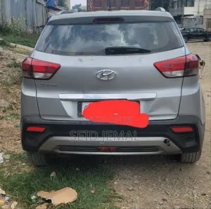Hyundai Creta 2019 Silver