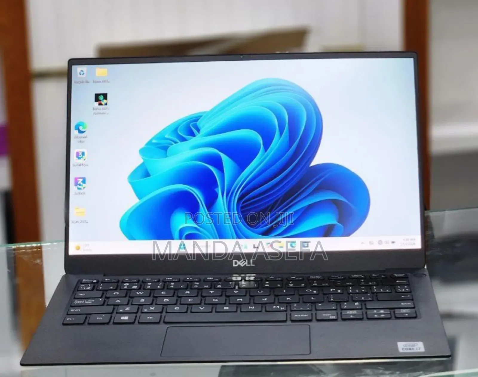 New Laptop Dell XPS 13 7390 8GB Intel Core I7 SSD 512GB