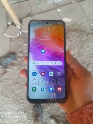 New Samsung Galaxy A73 5G 256 GB Silver