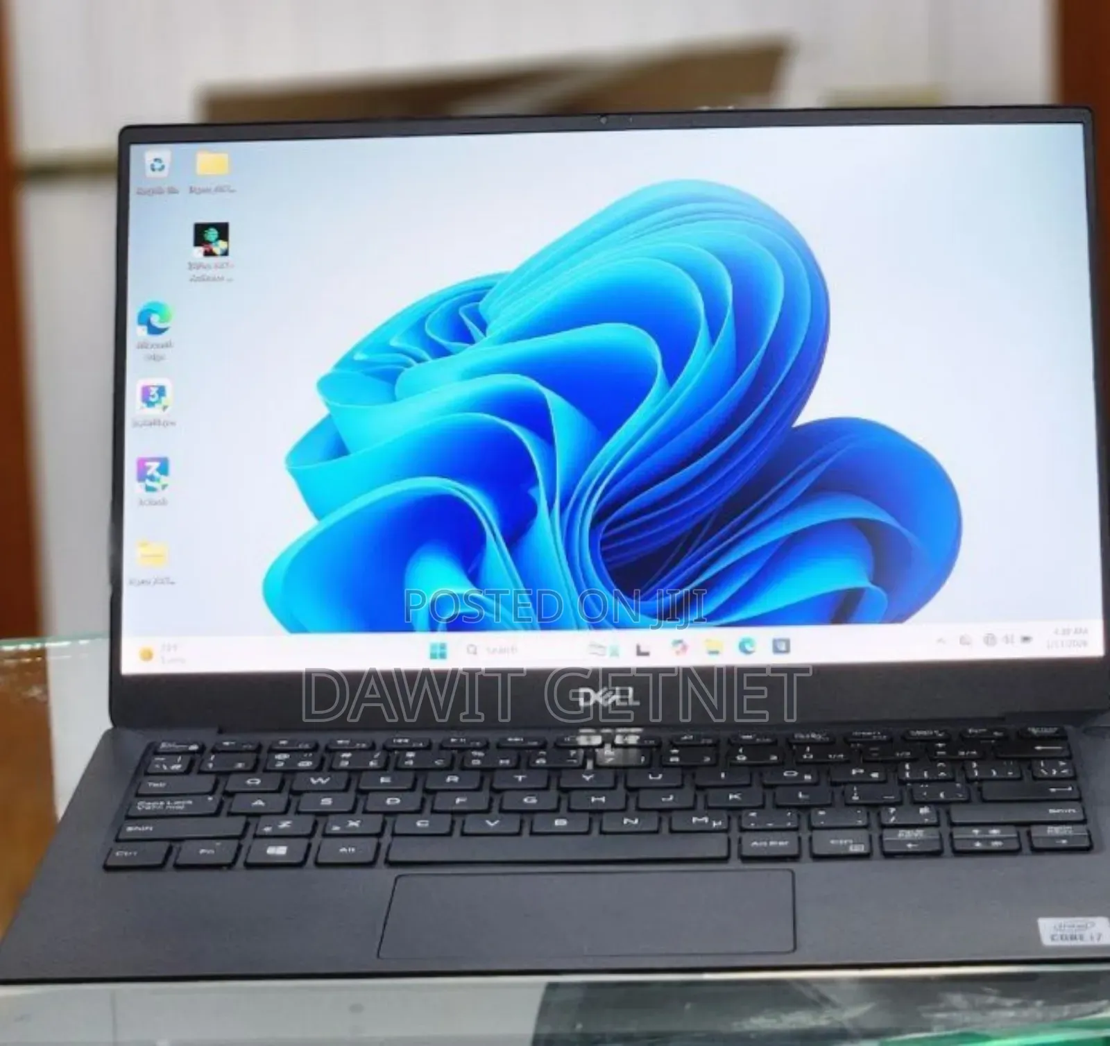 New Laptop Dell XPS 13 8GB Intel Core I7 SSD 512GB