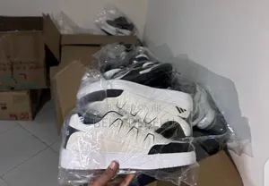 አዲስ ምርጥ ለመዘነጫ የሚሆኑ ጫማዎችን በቅናሽ