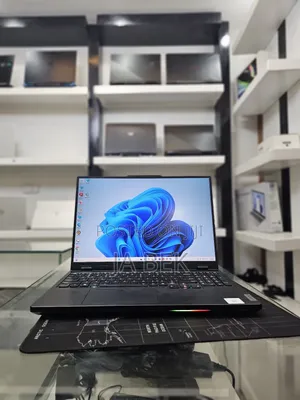 New Laptop Lenovo Legion 7 32GB Intel Core I9 SSD 1T