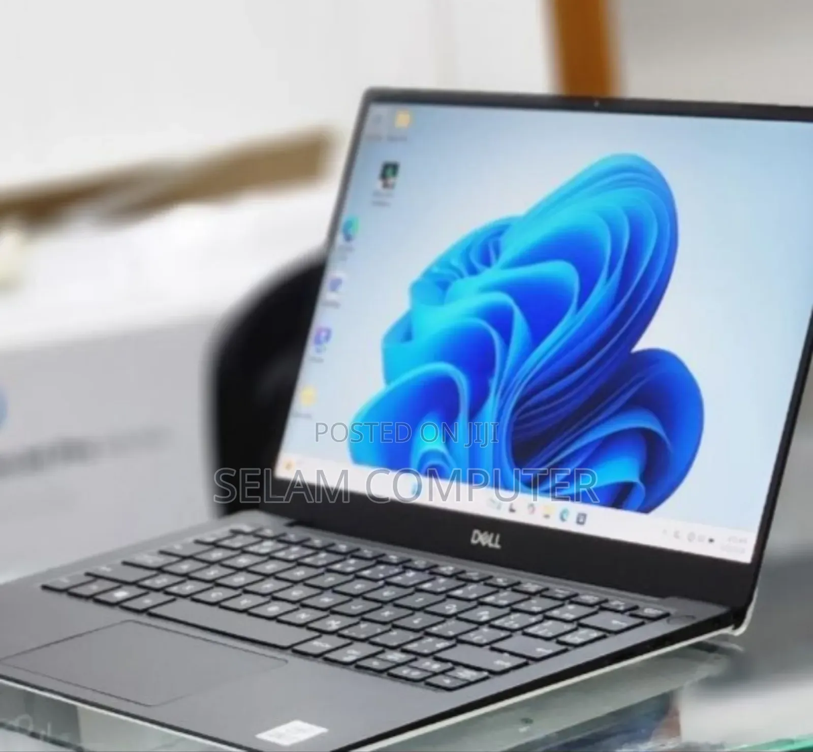 New Laptop Dell XPS 15 8GB Intel Core I7 SSD 512GB