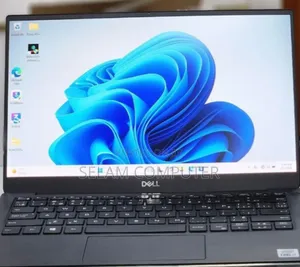 New Laptop Dell XPS 15 8GB Intel Core I7 SSD 512GB